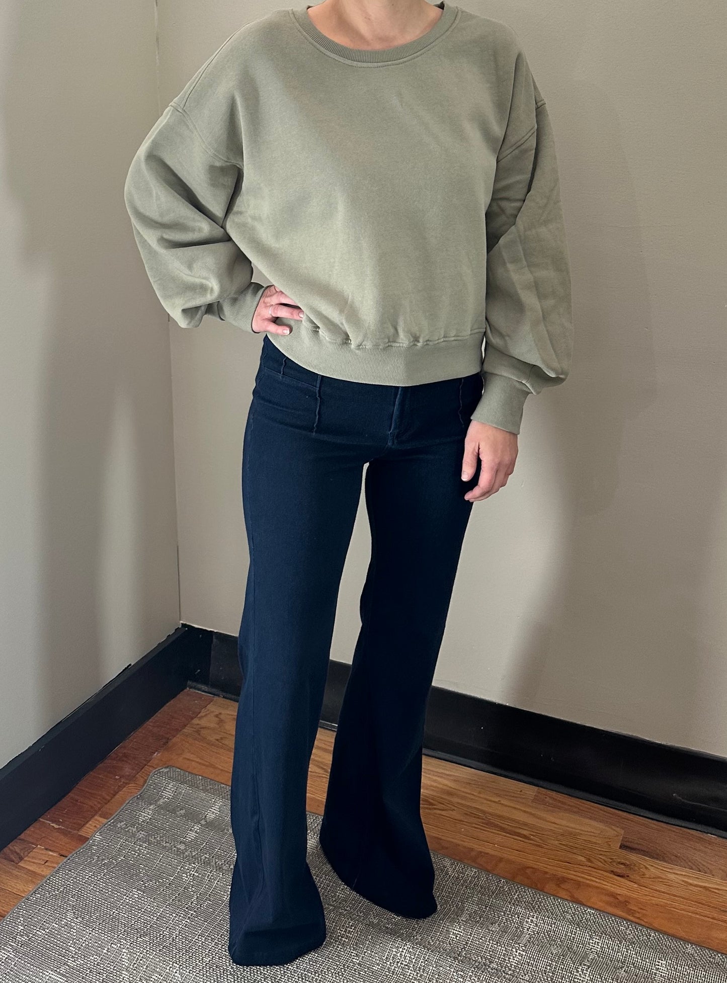 Stretch twill flared pants