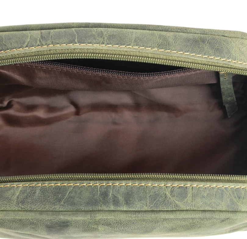 Eagle's Talon Toiletries Bag