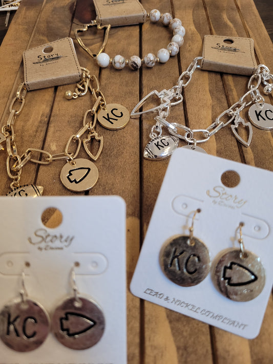 KC Arrowhead Charm Drop Earring